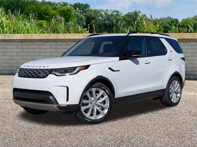 New 2026 Land Rover Discovery S image 1