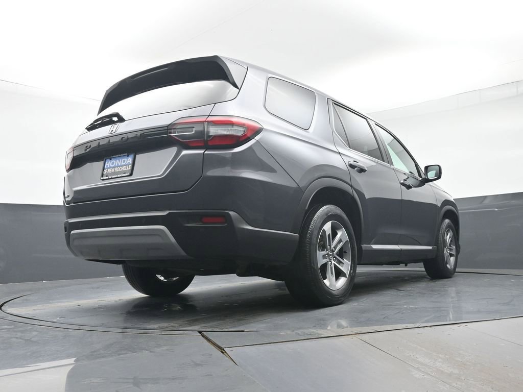 Used 2023 Honda Pilot EX-L image 35