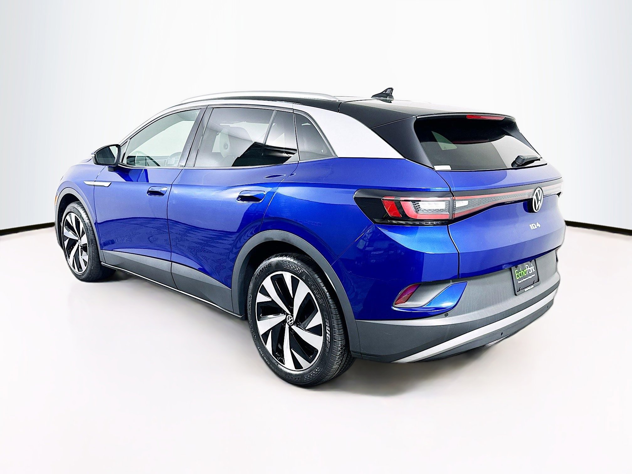 Used 2022 Volkswagen ID.4 Pro S w/ Gradient Package image 5