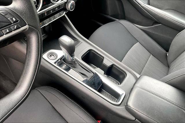 Certified 2024 Nissan Sentra SV image 15