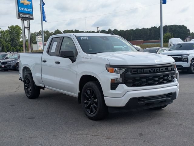 Certified 2023 Chevrolet Silverado 1500 Custom RWD image 2