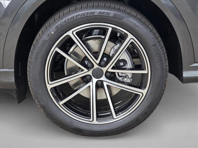 New 2026 Audi Q5 Premium Plus AWD/4WD image 9