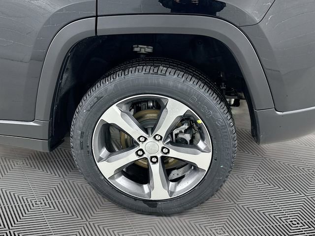 New 2026 Jeep Grand Cherokee Limited image 16