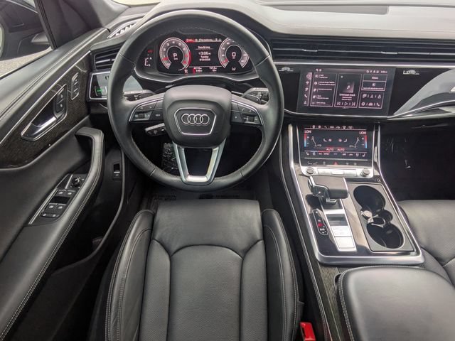 Used 2024 Audi Q8 Prestige w/ Prestige Package AWD/4WD image 16