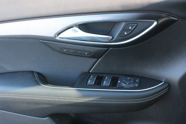 New 2025 Buick Envision Sport Touring image 18