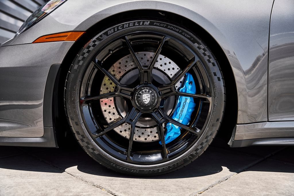 Used 2022 Porsche 911 GT3 RWD image 3