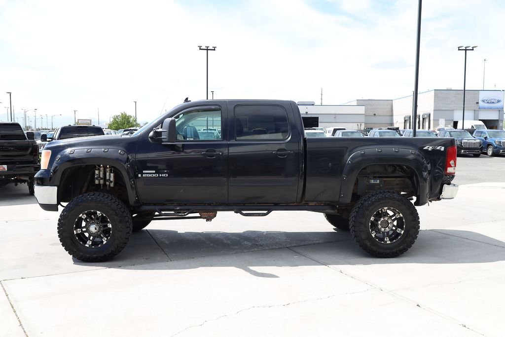 Used 2009 GMC Sierra 2500 SLT w/ SLT Convenience Package AWD/4WD image 3