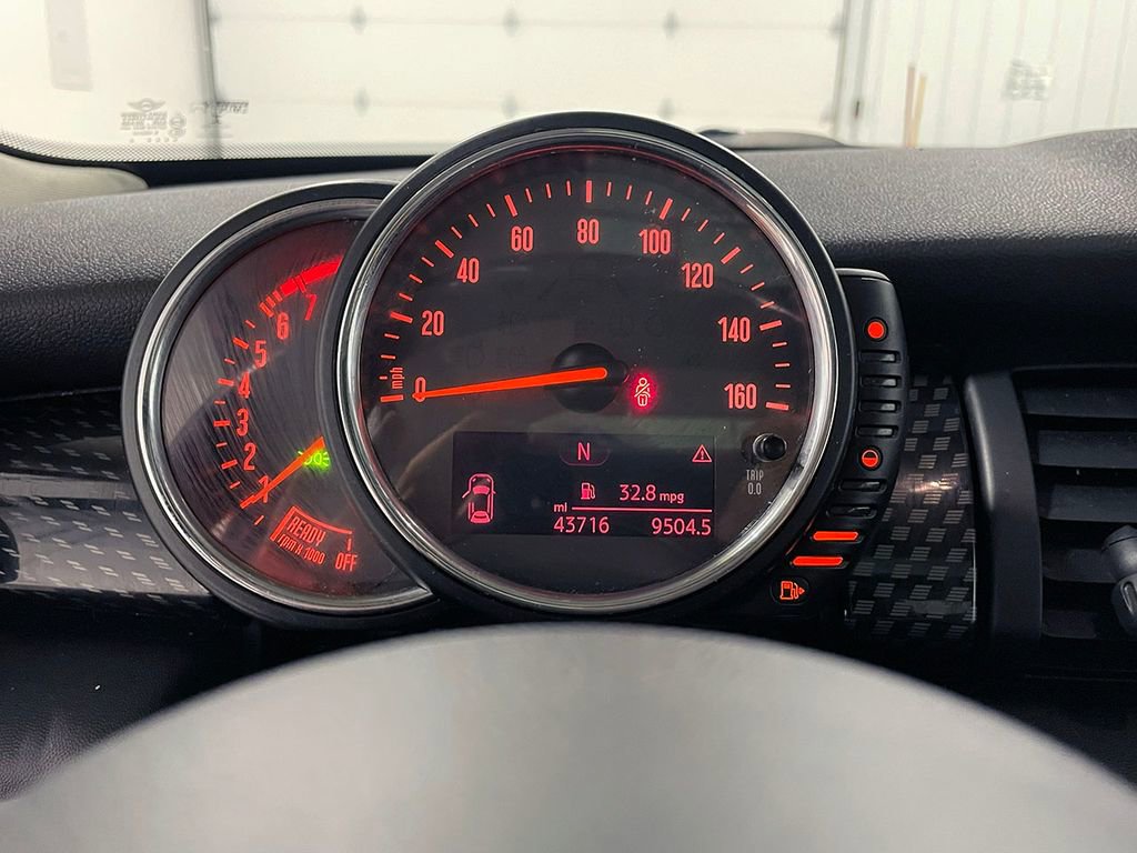 Used 2015 MINI Cooper S FWD image 34