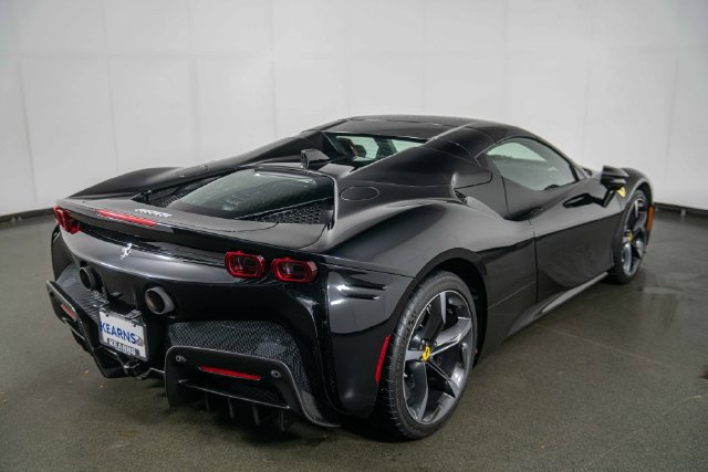 Used 2024 Ferrari SF90 Spider AWD/4WD image 25