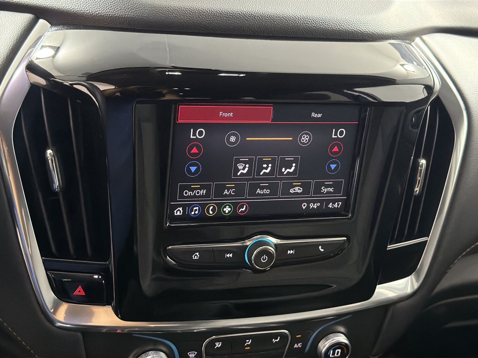 Used 2021 Chevrolet Traverse LS AWD/4WD image 21