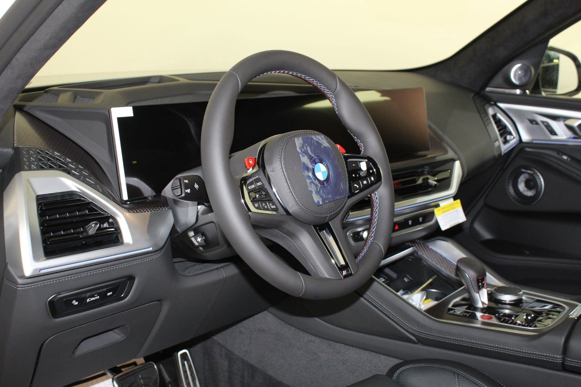 New 2026 BMW XM Label Red image 4