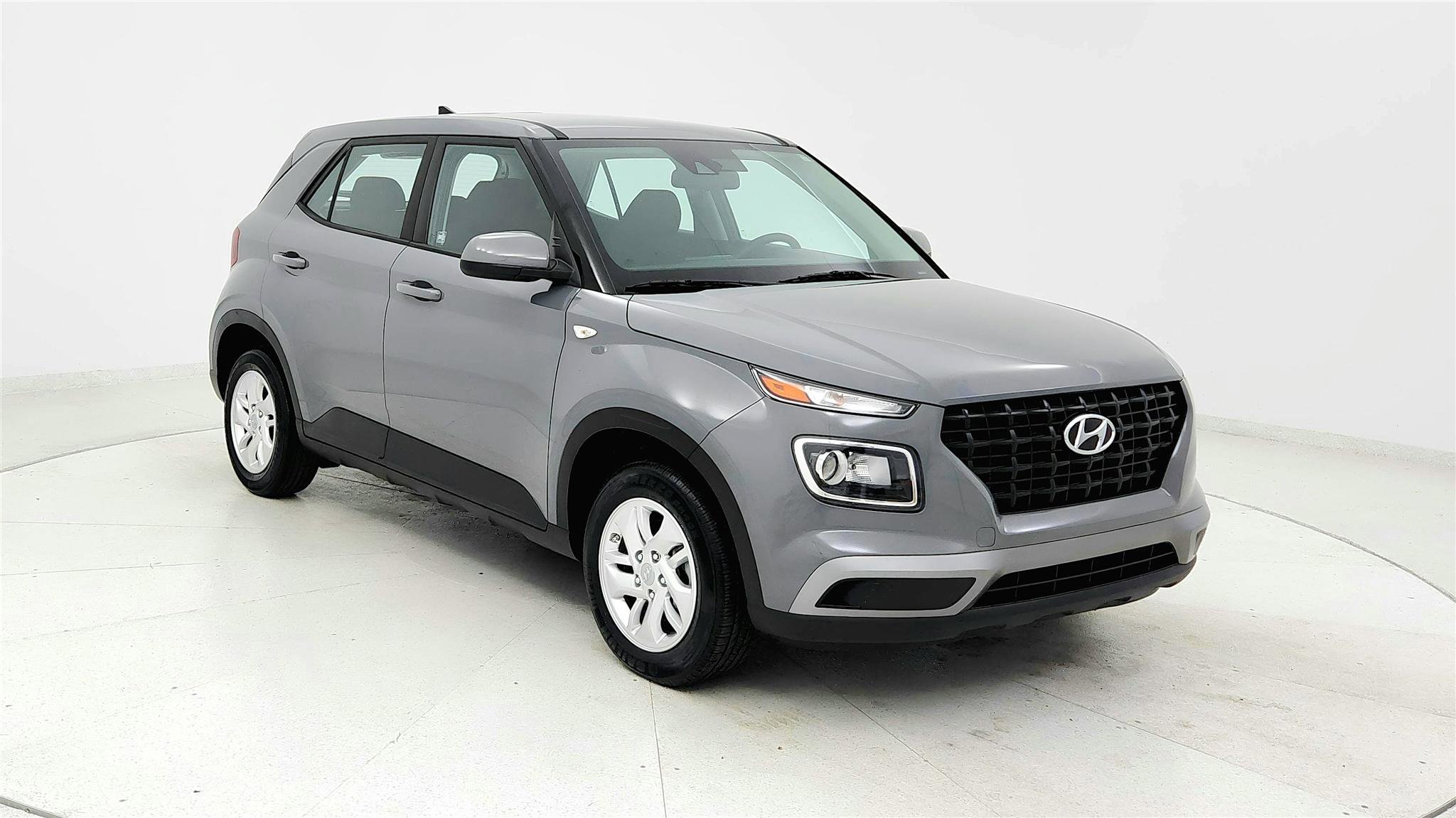 Used 2021 Hyundai Venue SE FWD image 7