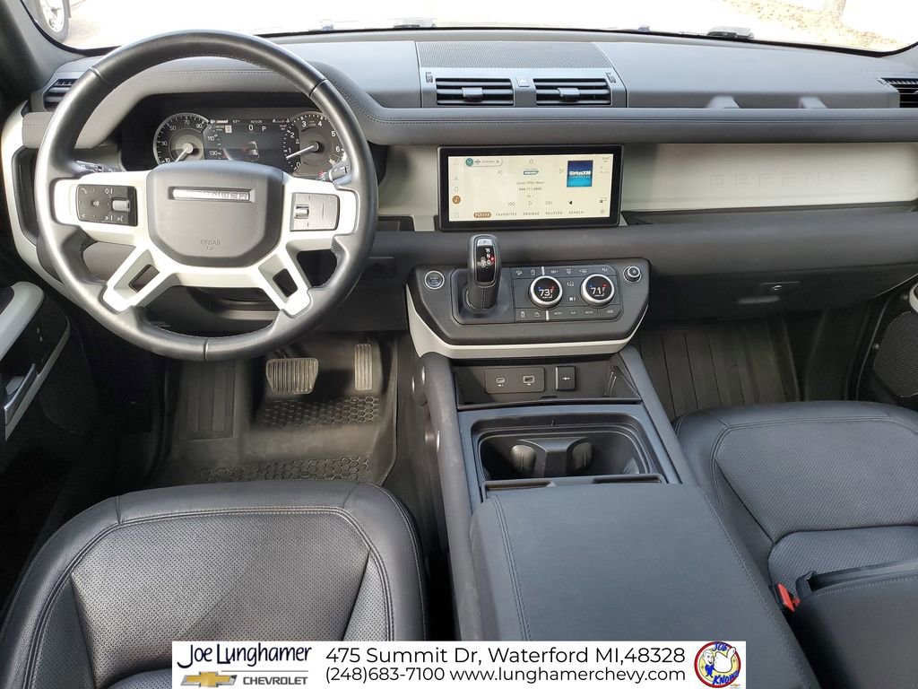 Used 2023 Land Rover Defender 110 SE image 21