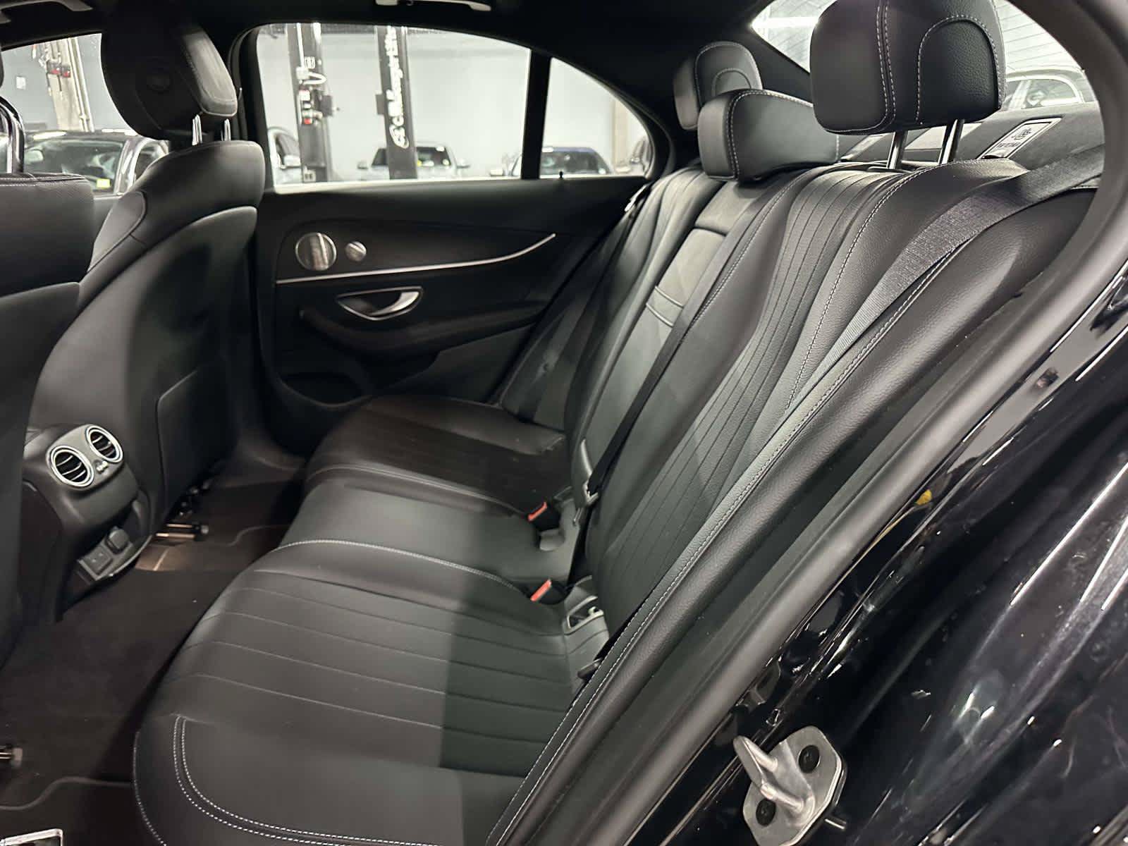 Used 2023 Mercedes-Benz E 350 4MATIC Sedan image 14
