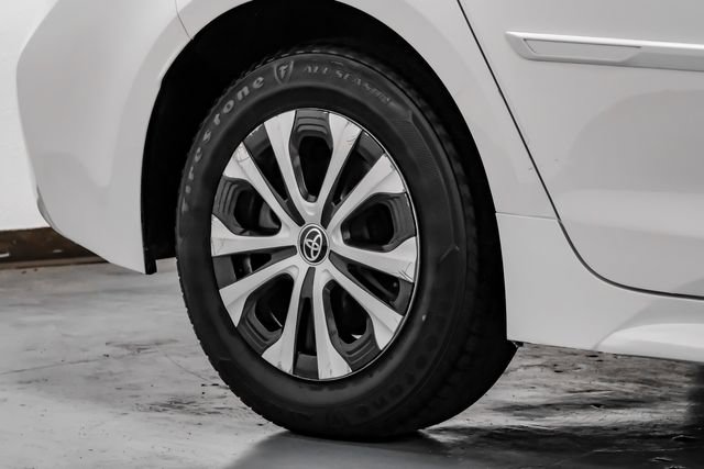 Used 2021 Toyota Corolla LE image 59