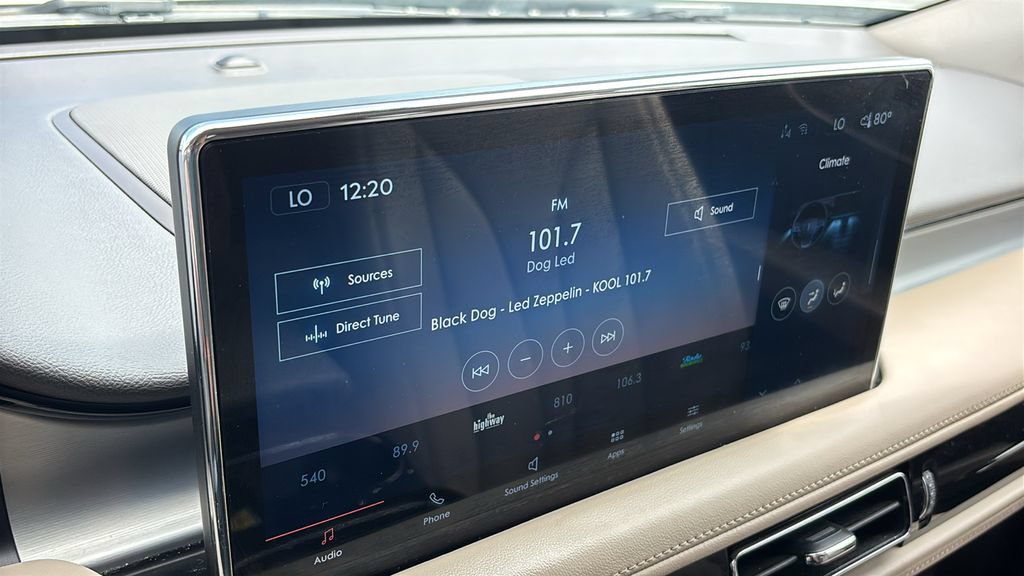 Used 2021 Lincoln Nautilus AWD image 17