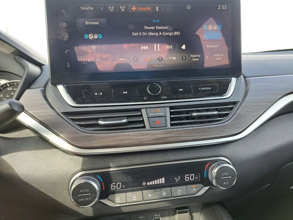 Used 2025 Nissan Altima 2.5 SV w/ SV Special Edition Package image 10