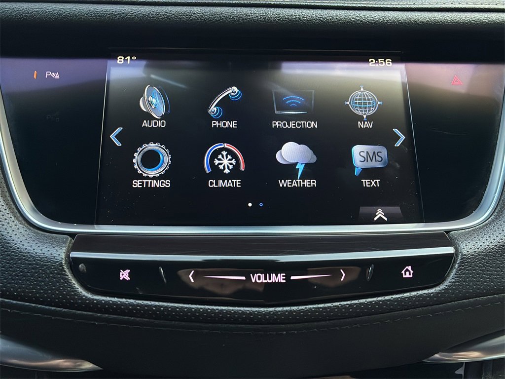 Used 2018 Cadillac XT5 FWD image 16