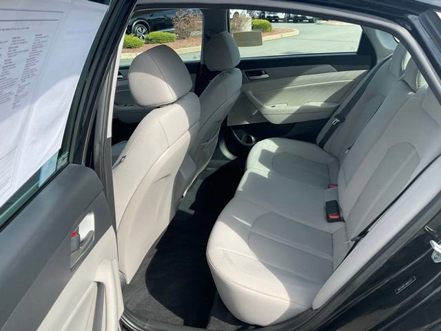 Used 2018 Hyundai Sonata SEL w/ Tech Package 02 image 12