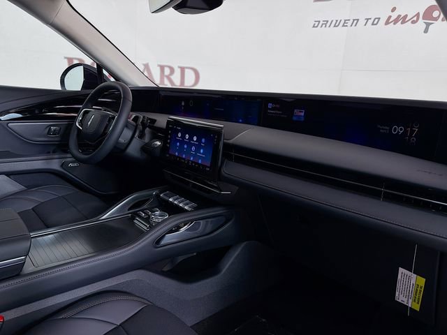 New 2026 Lincoln Nautilus Premier w/ Equipment Group 102A image 32