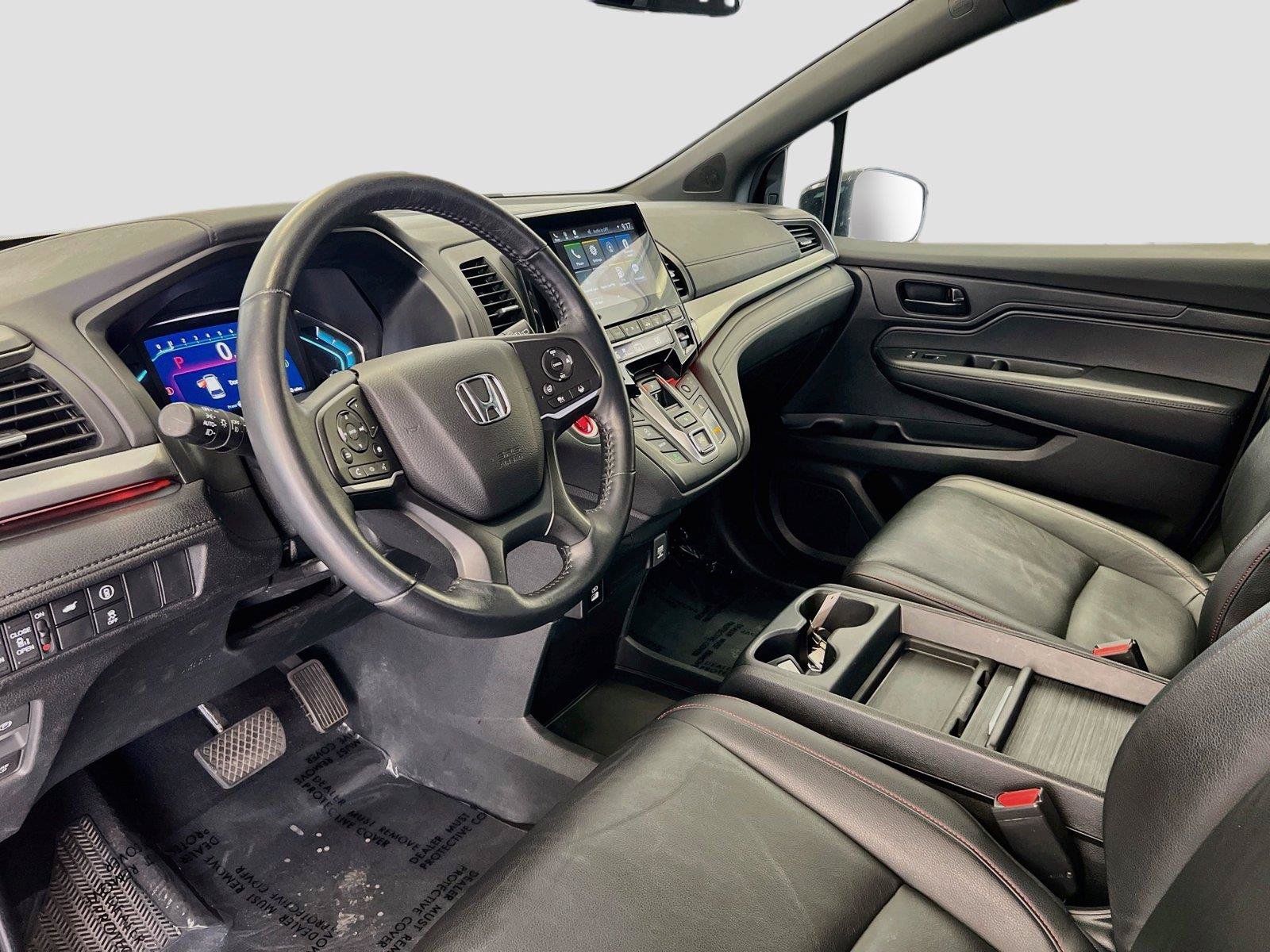 Used 2023 Honda Odyssey Sport image 11