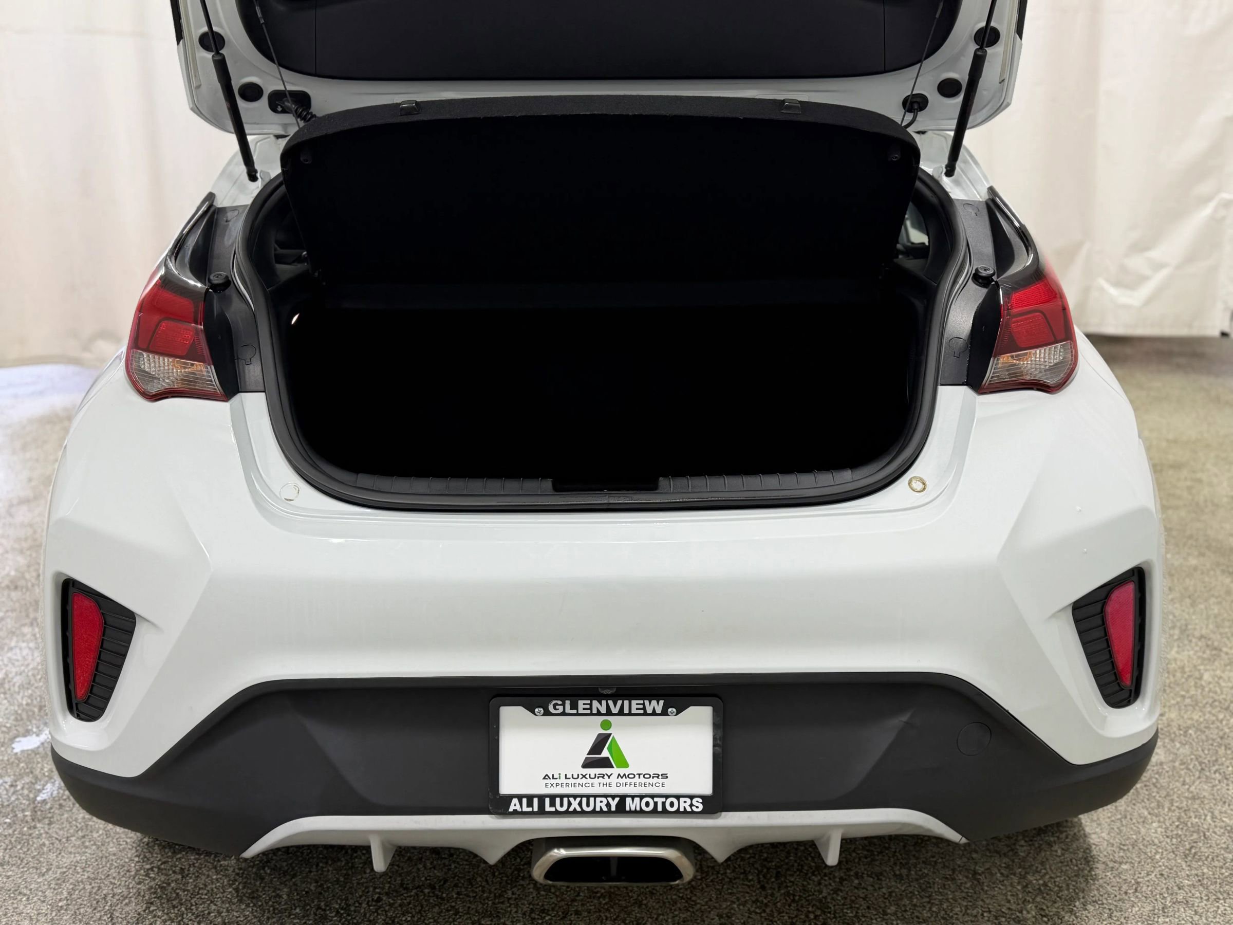 Used 2019 Hyundai Veloster 2.0 Premium image 30