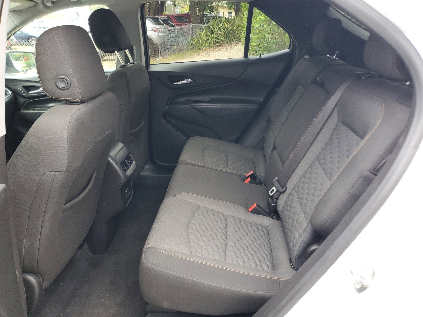 Used 2020 Chevrolet Equinox LT image 11