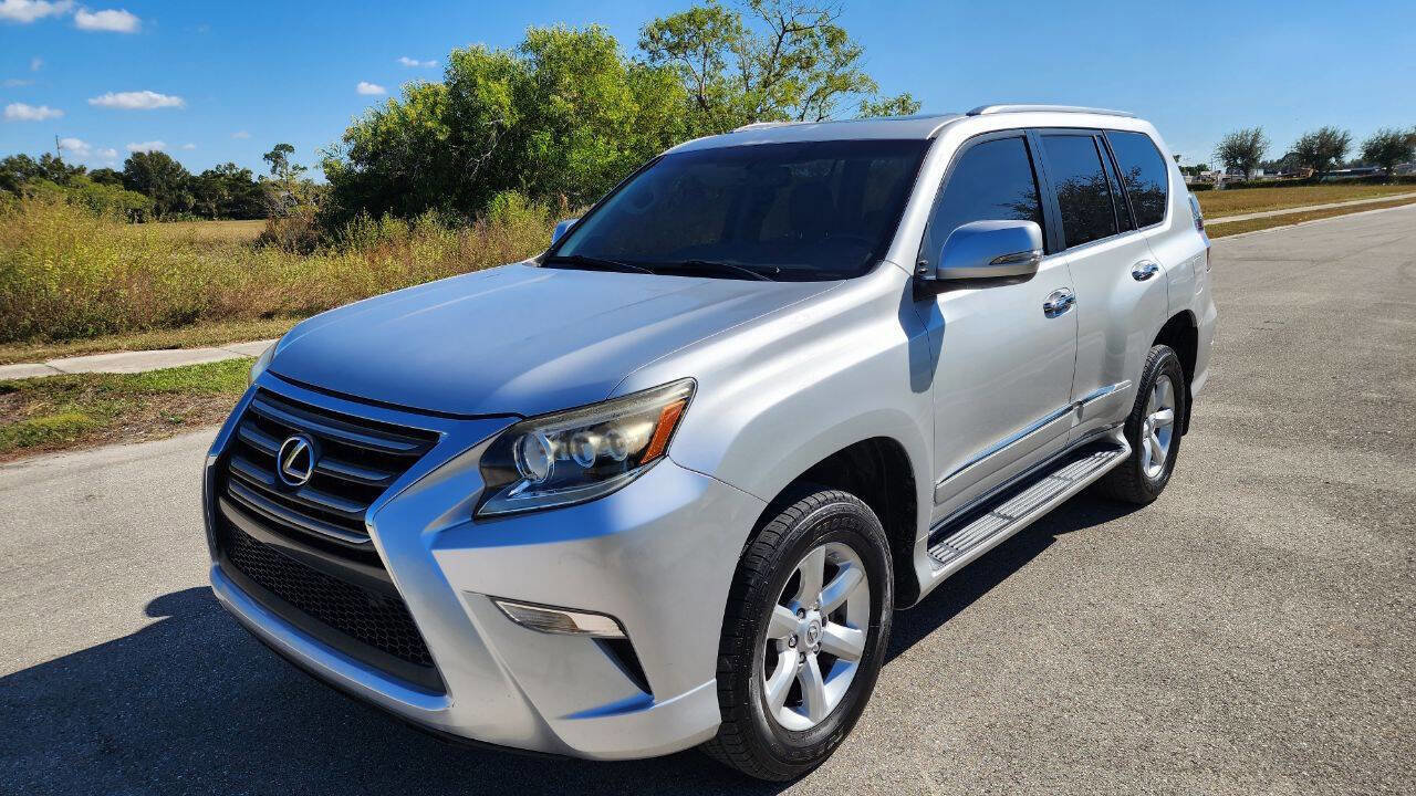 Used 2016 Lexus GX 460 image 2