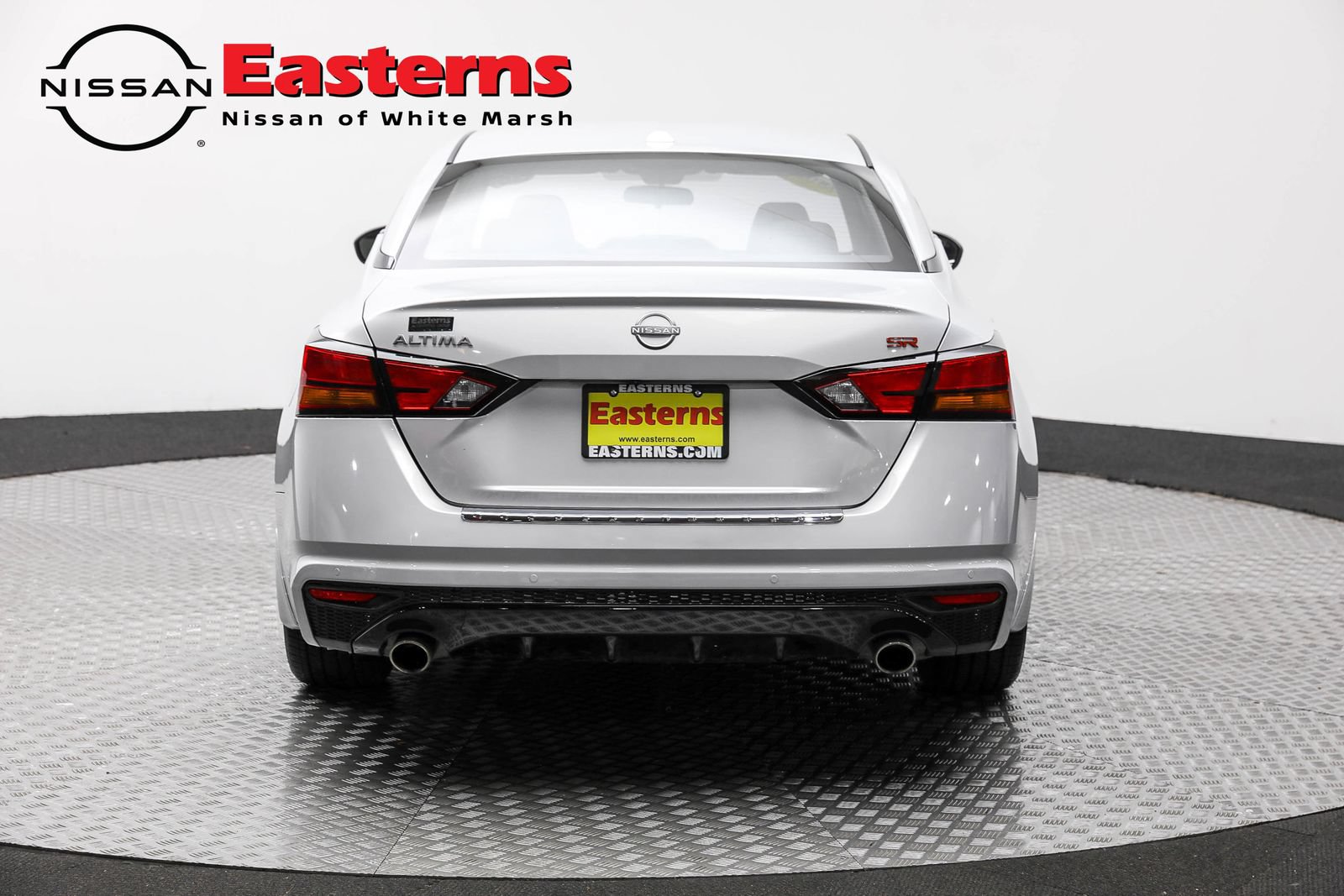 Used 2023 Nissan Altima 2.5 SR FWD image 6