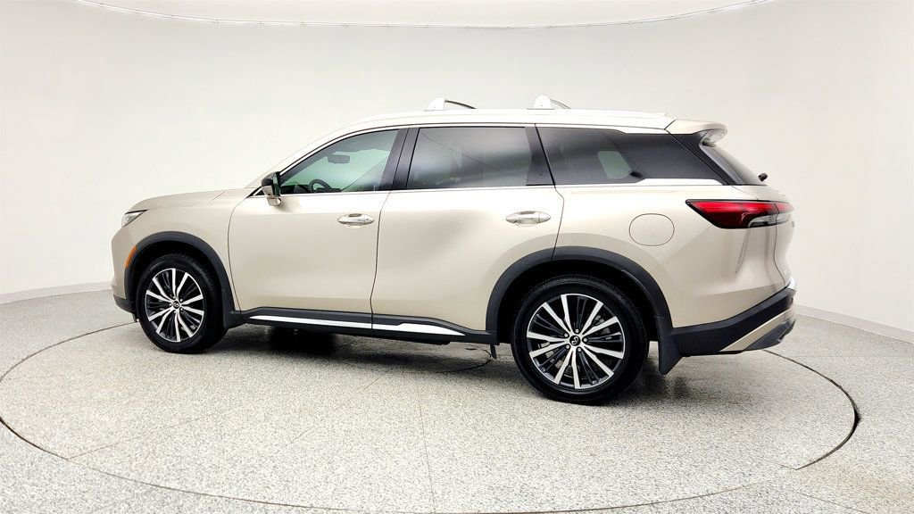 Used 2023 INFINITI QX60 Sensory w/ Vision Package image 7