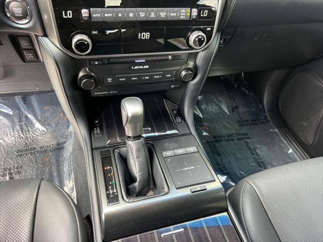 Certified 2023 Lexus GX 460 Premium w/ Premium Package AWD/4WD image 32