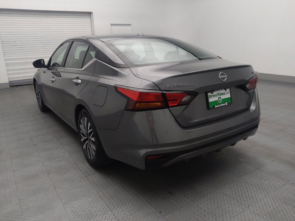 Used 2024 Nissan Altima 2.5 SV image 5