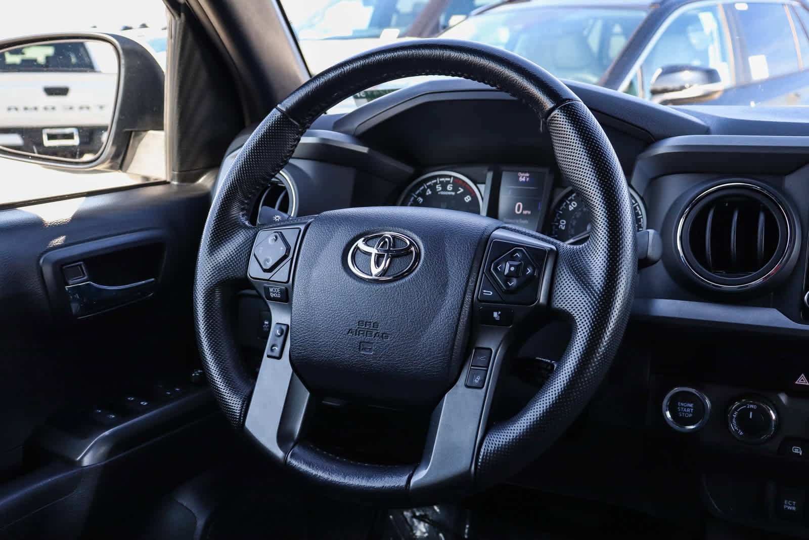 Used 2023 Toyota Tacoma TRD Off-Road image 22