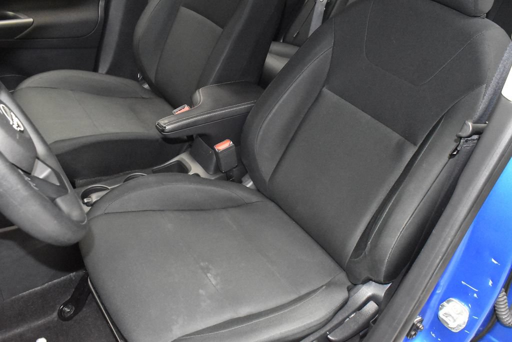 Used 2024 Nissan Kicks S FWD image 13
