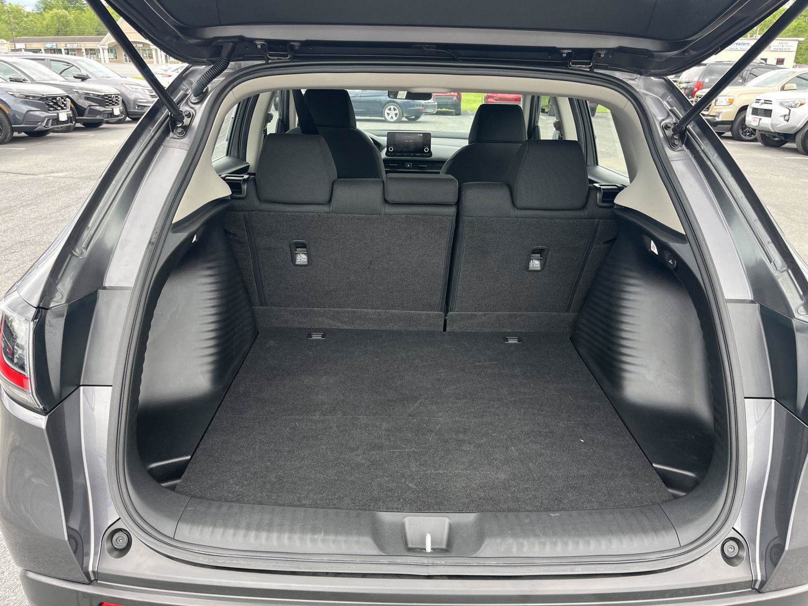 Certified 2024 Honda HR-V LX image 8