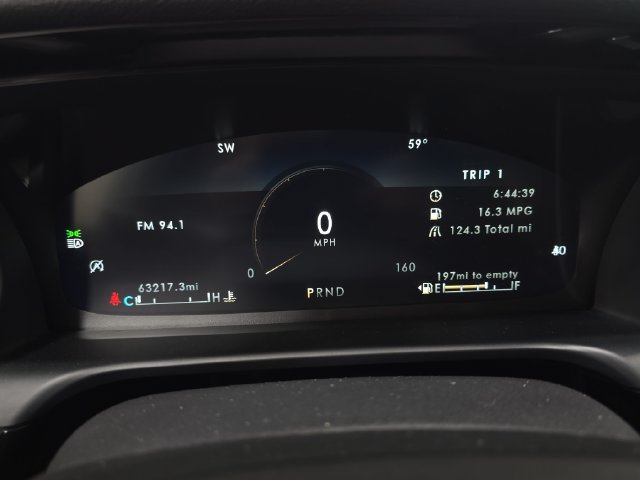 Certified 2023 Lincoln Aviator AWD image 16