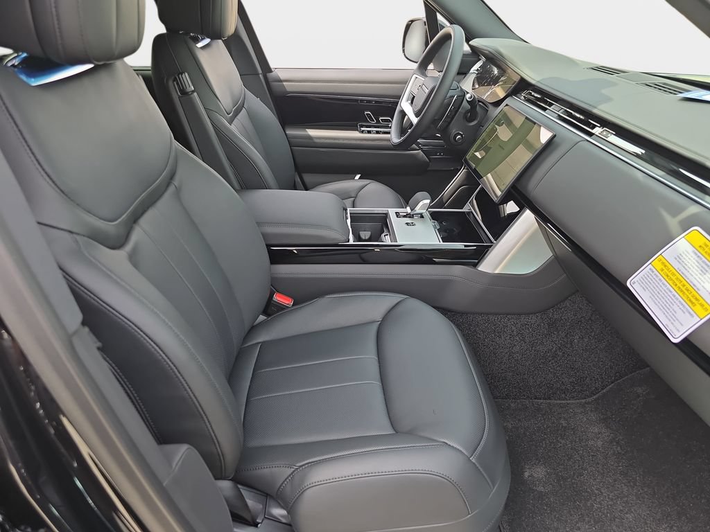 New 2026 Land Rover Range Rover Long Wheelbase SE AWD/4WD image 10