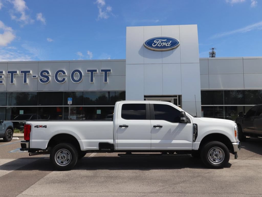 Used 2023 Ford F350 XL AWD/4WD image 16