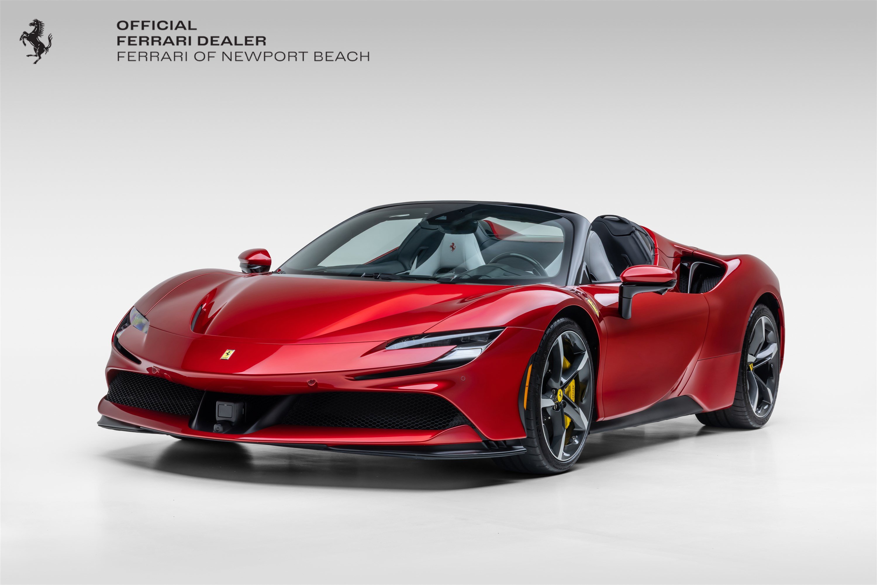 Certified 2025 Ferrari SF90 Spider AWD/4WD image 1