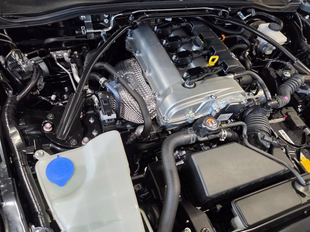 New 2026 MAZDA MX-5 Miata RF Grand Touring RWD image 19