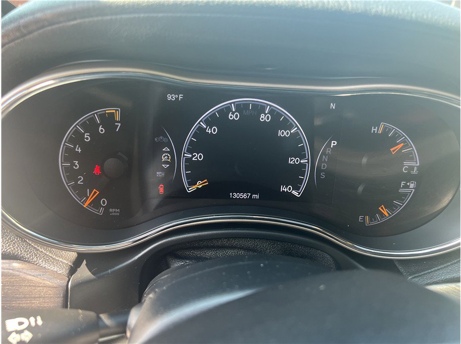 Used 2015 Jeep Grand Cherokee Overland w/ Advanced Technology Group image 17