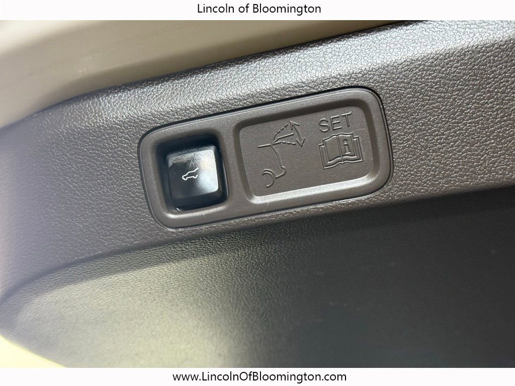 Certified 2024 Lincoln Navigator L Reserve AWD/4WD image 63