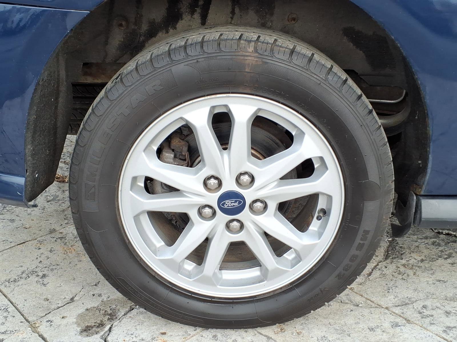 Used 2019 Ford Transit Connect XLT w/ Trailer Tow Package image 6