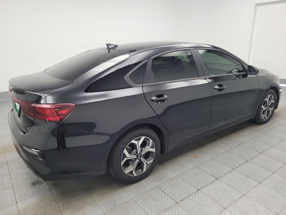 Used 2021 Kia Forte LXS FWD image 9