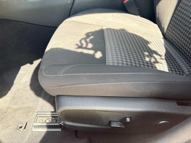 Used 2023 Dodge Charger SXT RWD image 23