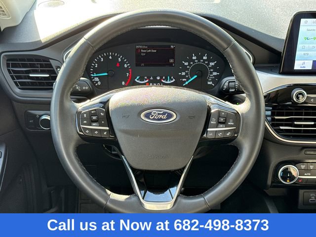 Used 2022 Ford Escape SE w/ SE Sport Appearance Package image 14
