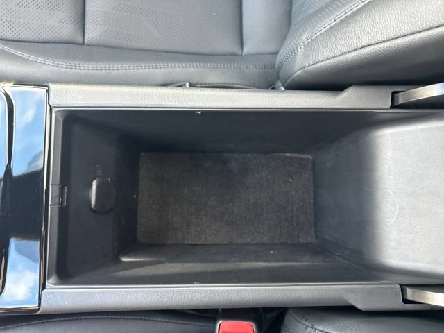Used 2025 Toyota Camry XSE FWD image 27