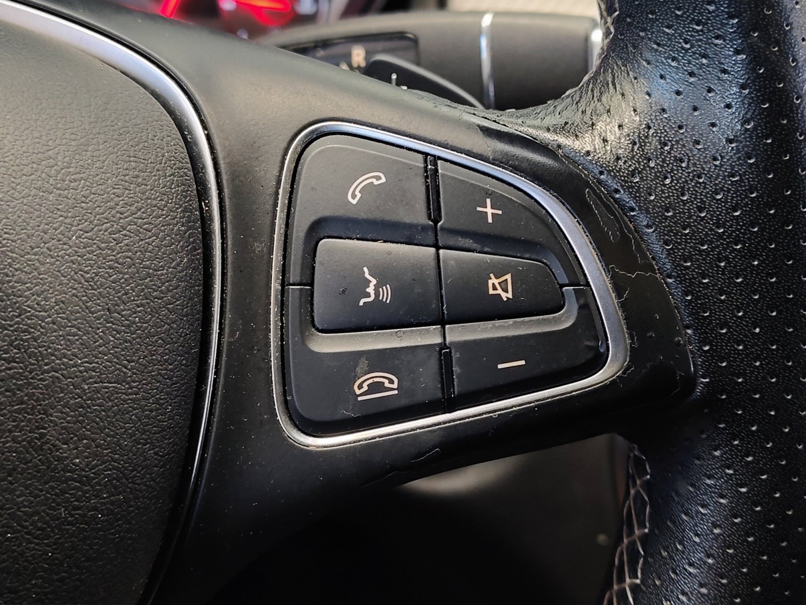 Used 2017 Mercedes-Benz GLA 250 image 16
