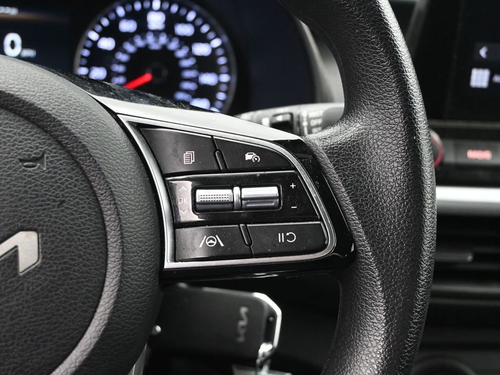 Used 2024 Kia Forte LXS image 14