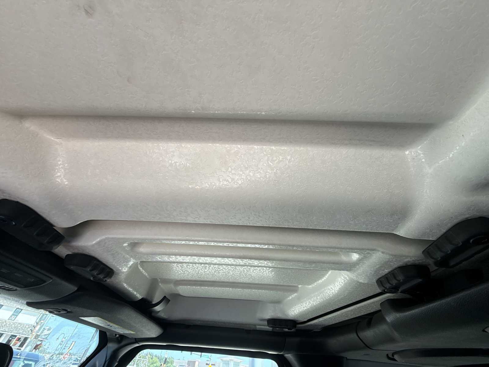 Used 2022 Jeep Wrangler Sport AWD/4WD image 19
